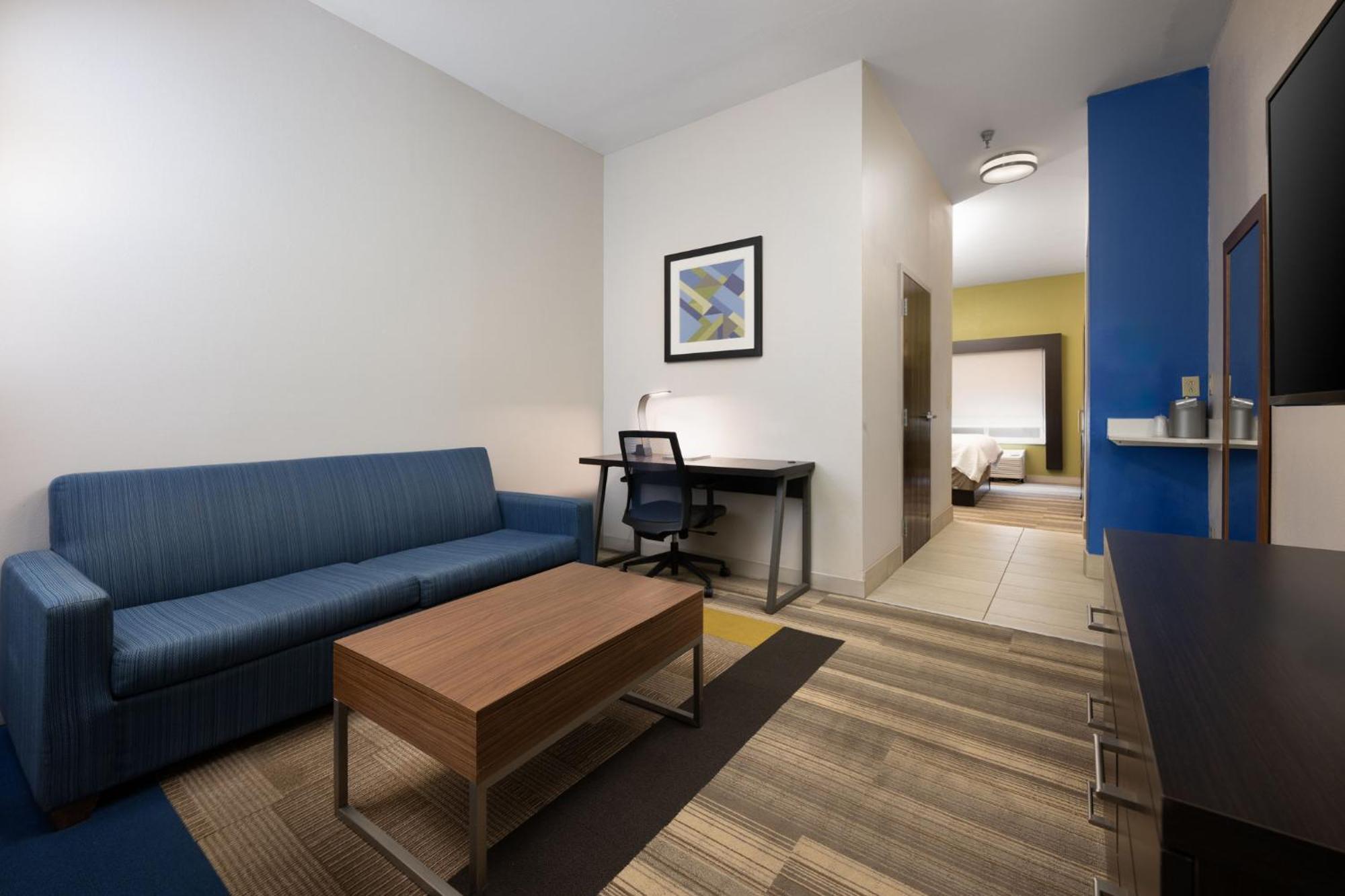 Holiday Inn Express & Suites Chattanooga-Hixson By Ihg Exterior photo
