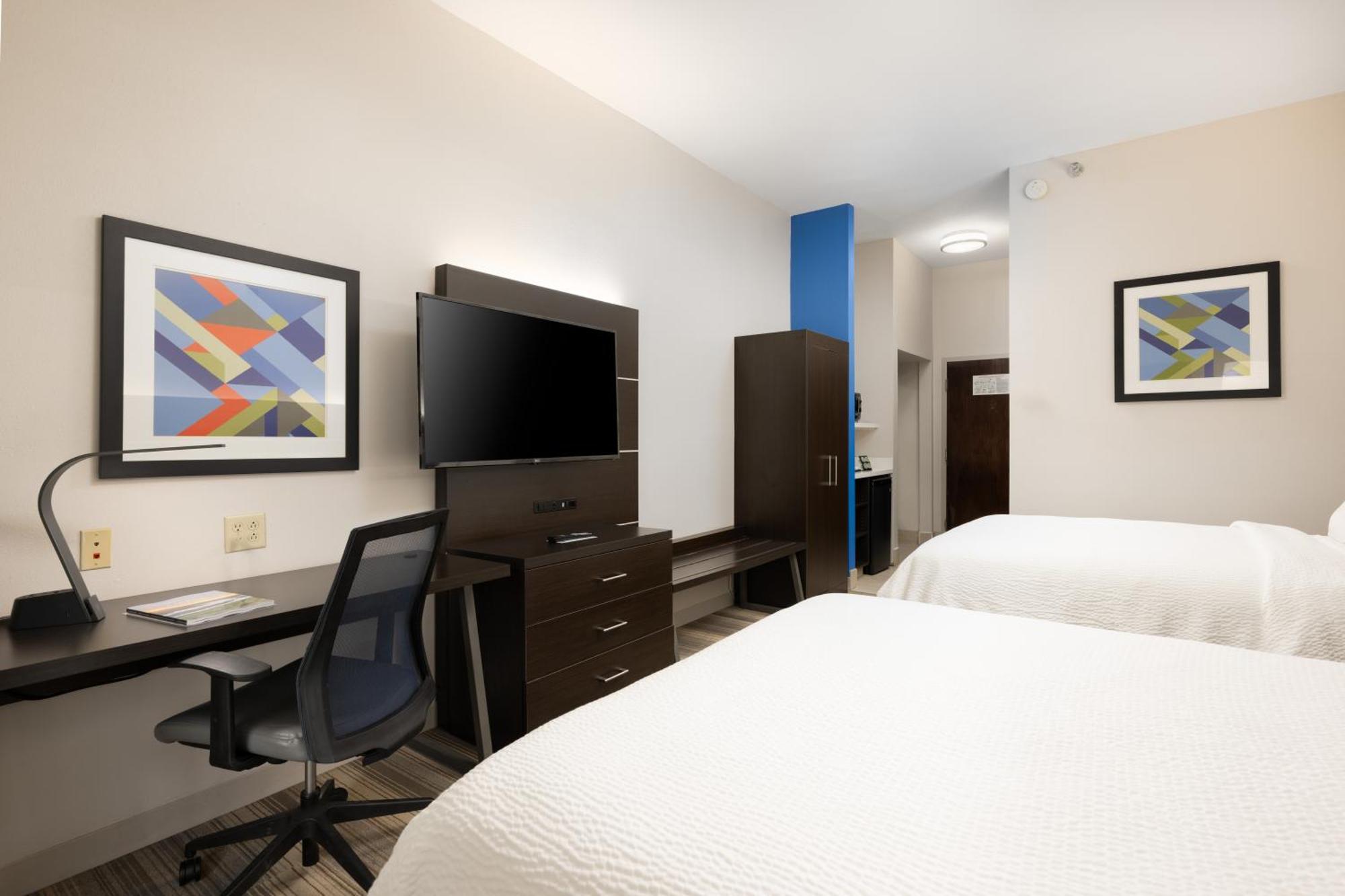 Holiday Inn Express & Suites Chattanooga-Hixson By Ihg Exterior photo